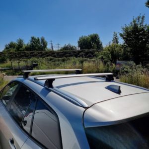 Barres de toit pour barres longitudinales collées pour toyota Corolla 541P001