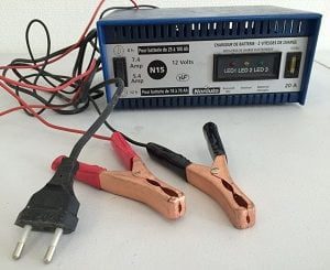 Chargeur de batterie 12 volts
