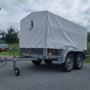 remorque double essieu bâchée blanche